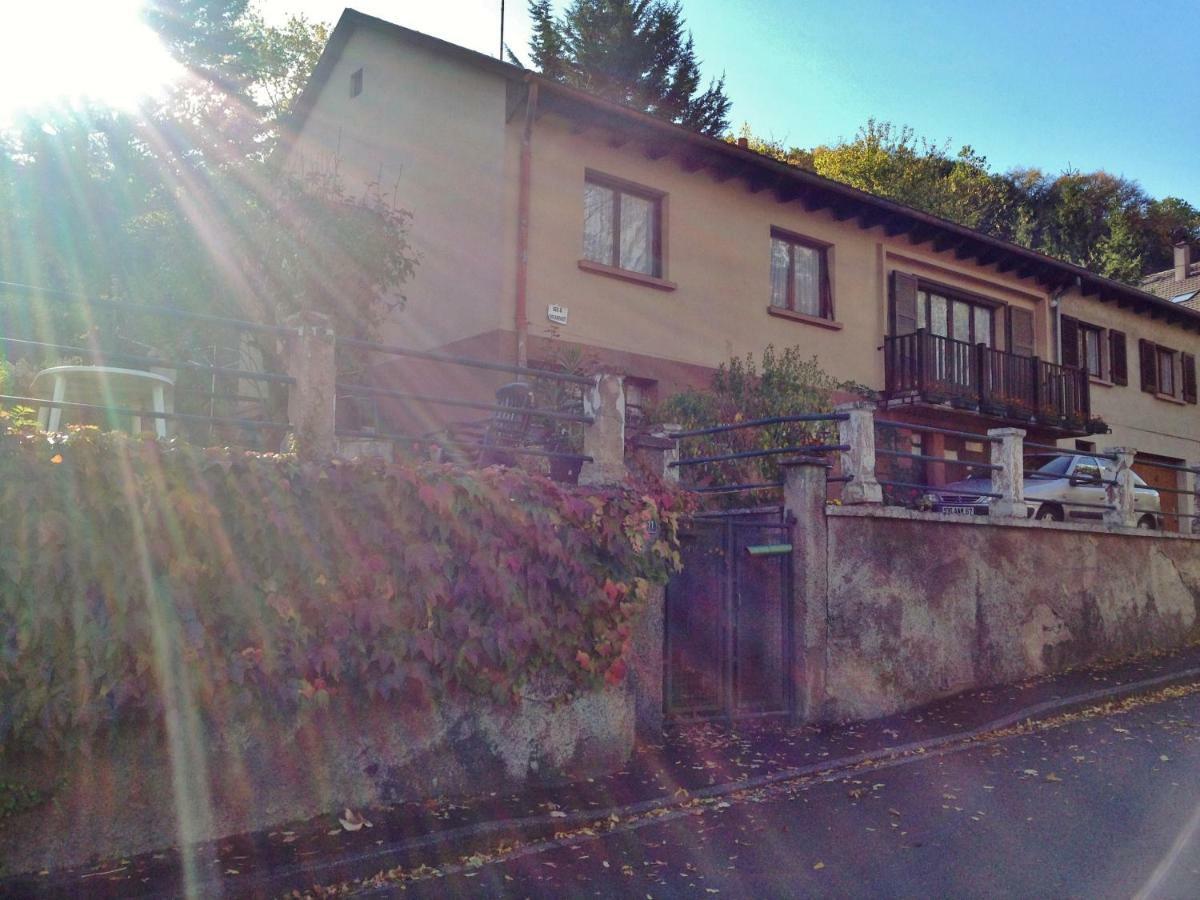 Chambres D'Hotes Et Gite Chez Martine Barr Eksteriør billede
