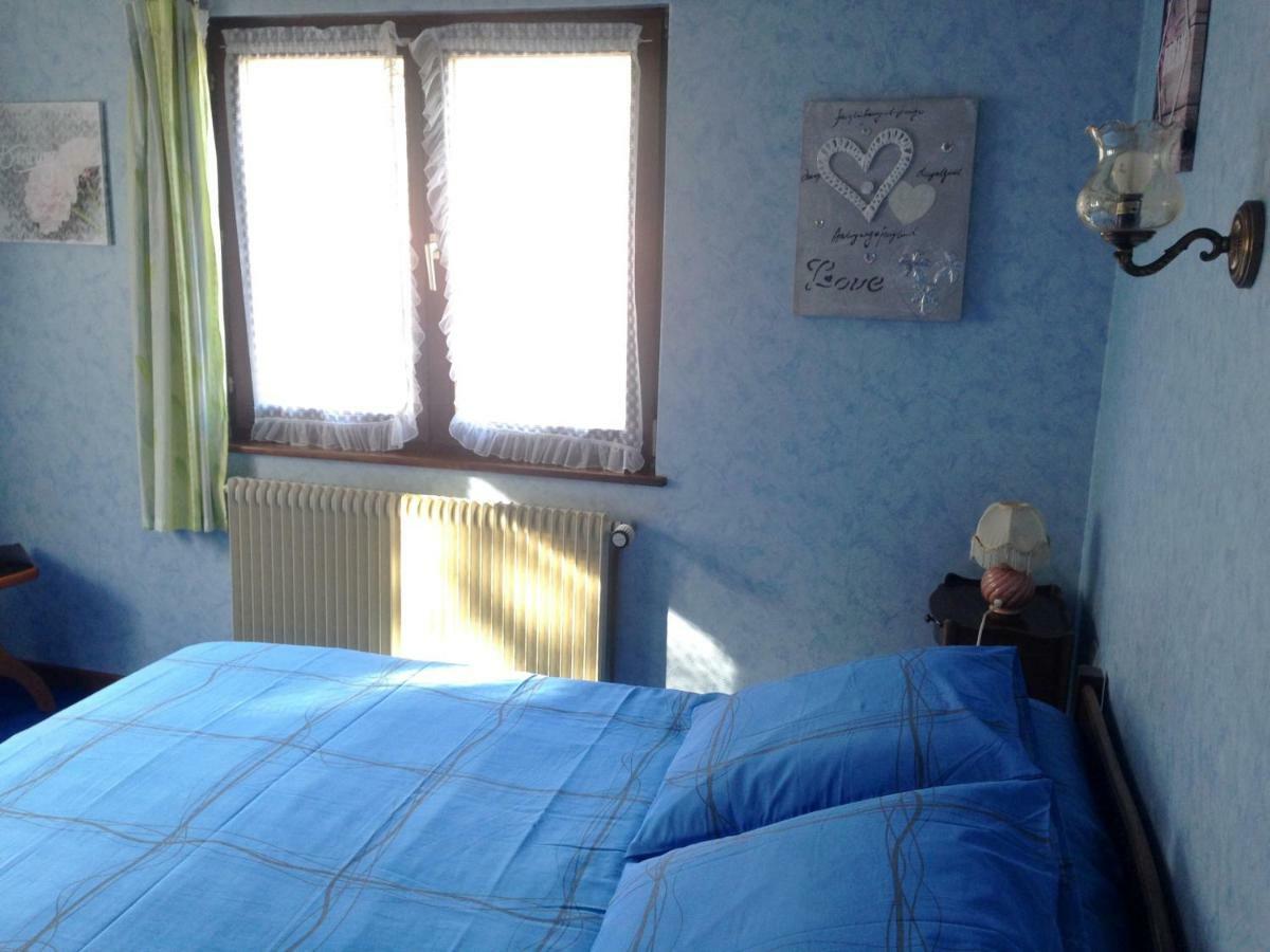 Chambres D'Hotes Et Gite Chez Martine Barr Eksteriør billede